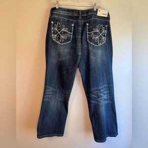 Grace in LA Size 21 Rhinestone Embellished Dark Wash Cropped Jeans Waist 40”